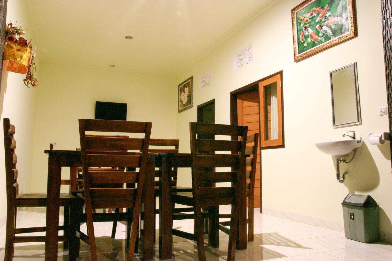Medal Jaya Hostel & Room Lembongan Buitenkant foto